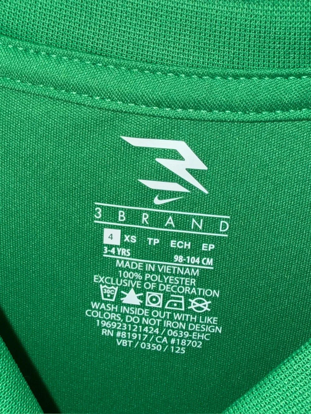 Nike 3Brand by Russel Wilson Boys Woodmark t-shirt and shorts set, sz XS, NWT